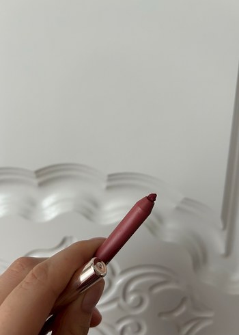 Fenty beauty dudak seti - Görsel 8