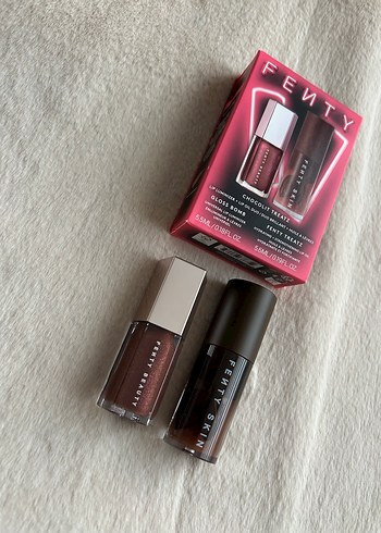 Fenty Skin Bordo Parlaklık ve Dudak Yağı Seti - Görsel 3