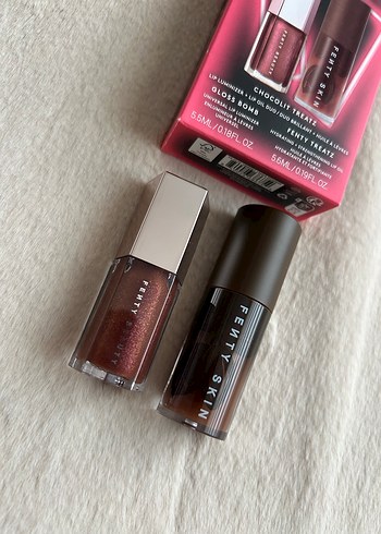 Fenty Skin Bordo Parlaklık ve Dudak Yağı Seti - Görsel 5