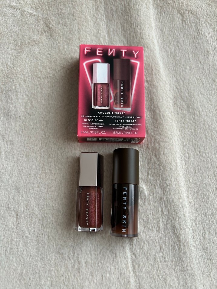 Fenty Skin Bordo Parlaklık ve Dudak Yağı Seti - Görsel 4