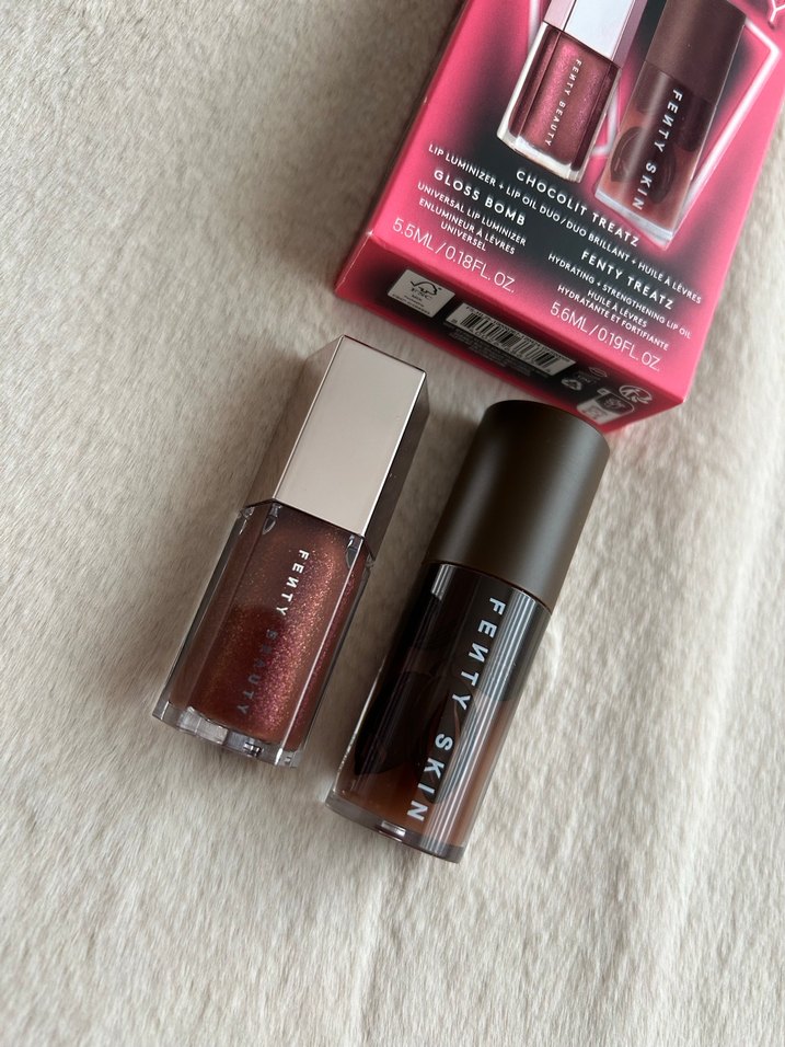 Fenty Skin Bordo Parlaklık ve Dudak Yağı Seti - Görsel 5