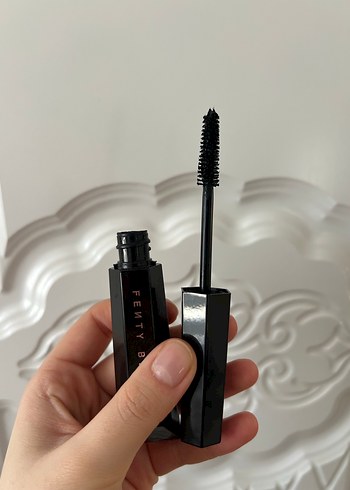 Fenty beauty maskara - Görsel 3