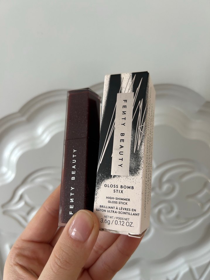 Fenty Beauty Gloss Bomb Stix - Görsel 2