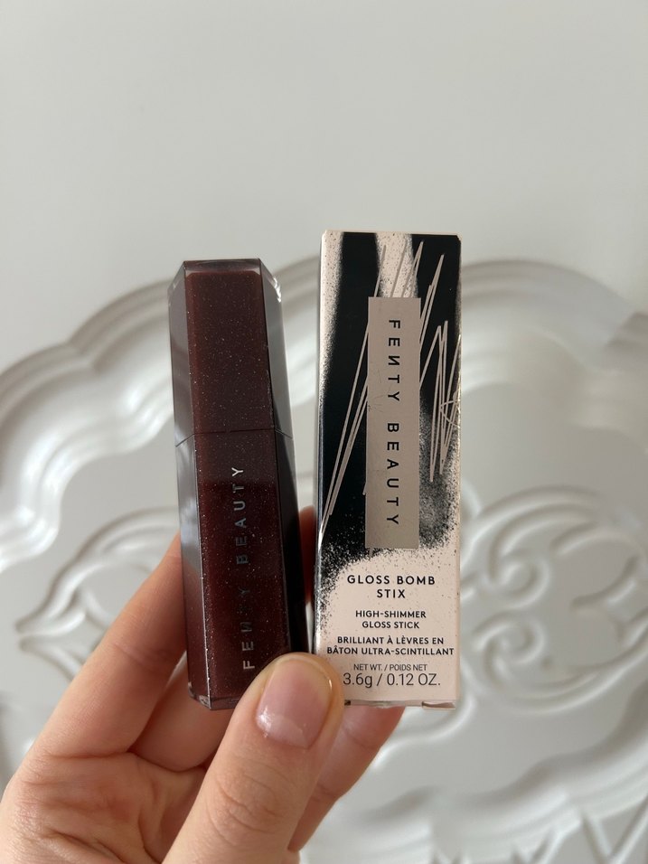 Fenty Beauty Gloss Bomb Stix - Görsel 4