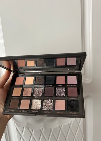 Huda beauty far paleti - Görsel 10