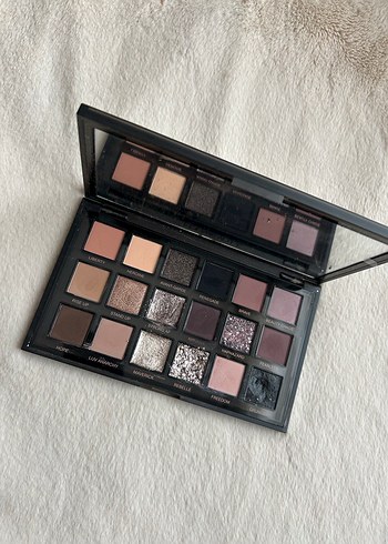 Huda beauty far paleti - Görsel 13