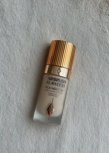Charlotte tilbury fondöten - Görsel 6