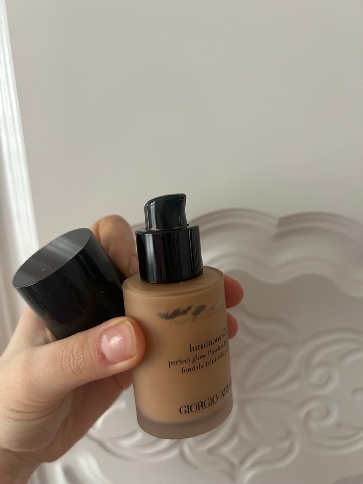 Giorgio Armani Luminous Silk Fondöten Açık Bej - Görsel 4
