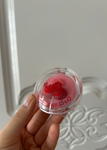 Essence so cherry dudak balmı - Görsel 2
