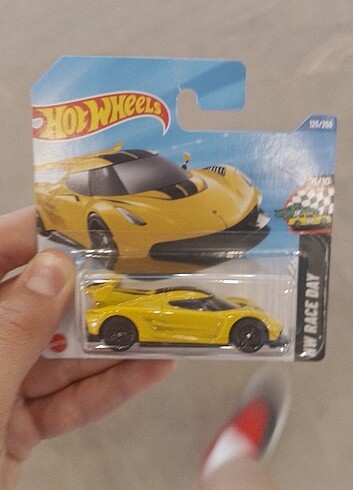 2020 koenigsegg jesko model hotwheels araba