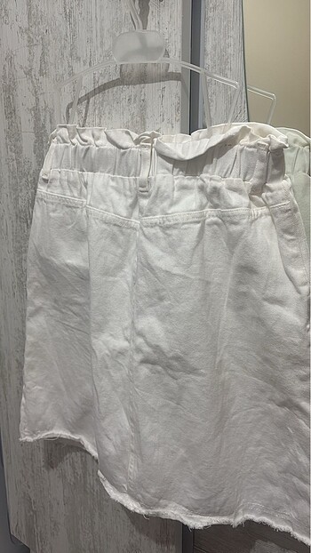 LC Waikiki Kot beyaz jean etek