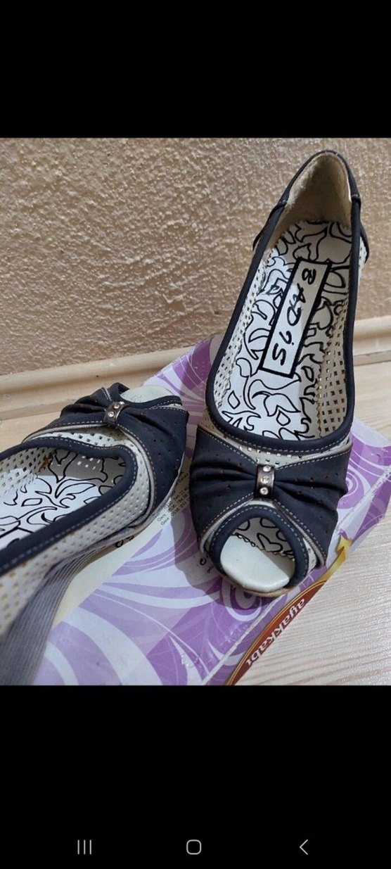 Kadın Siyah Baskılı Dolgu Topuklu Ayakkabı - Görsel 2