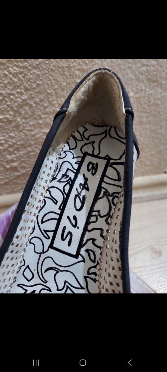 Kadın Siyah Baskılı Dolgu Topuklu Ayakkabı - Görsel 3