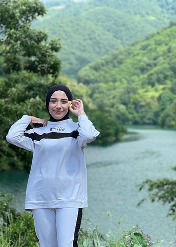 Beyaz tesettür Eşofman takımı - Görsel 3