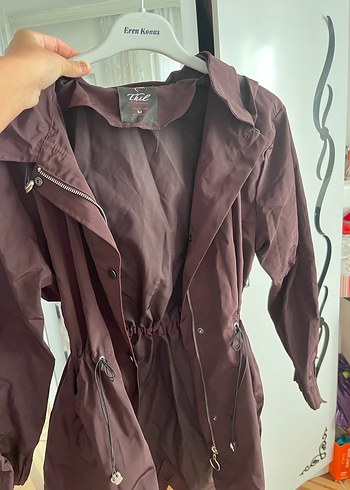 Kahverengi Midi Kadın Yağmurluk - Görsel 2