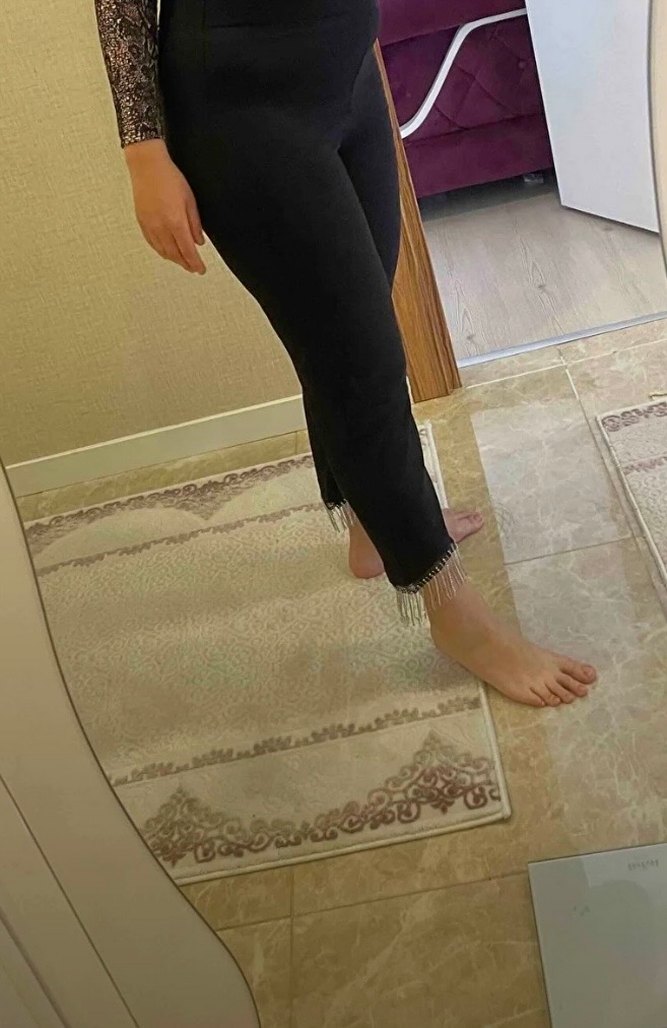 Zincir detaylı kumaş pantolon Trendyol - Görsel 2