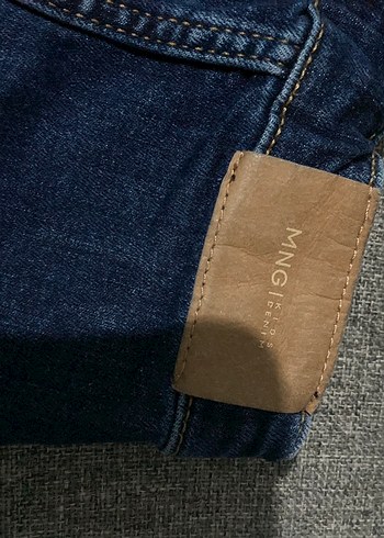 Düğmeli Mavi Denim Mini Etek - Görsel 3
