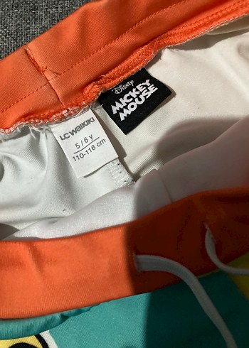 Renkli Mickey ve Goofy Baskılı Erkek Çocuk Deniz Şortu - Görsel 3