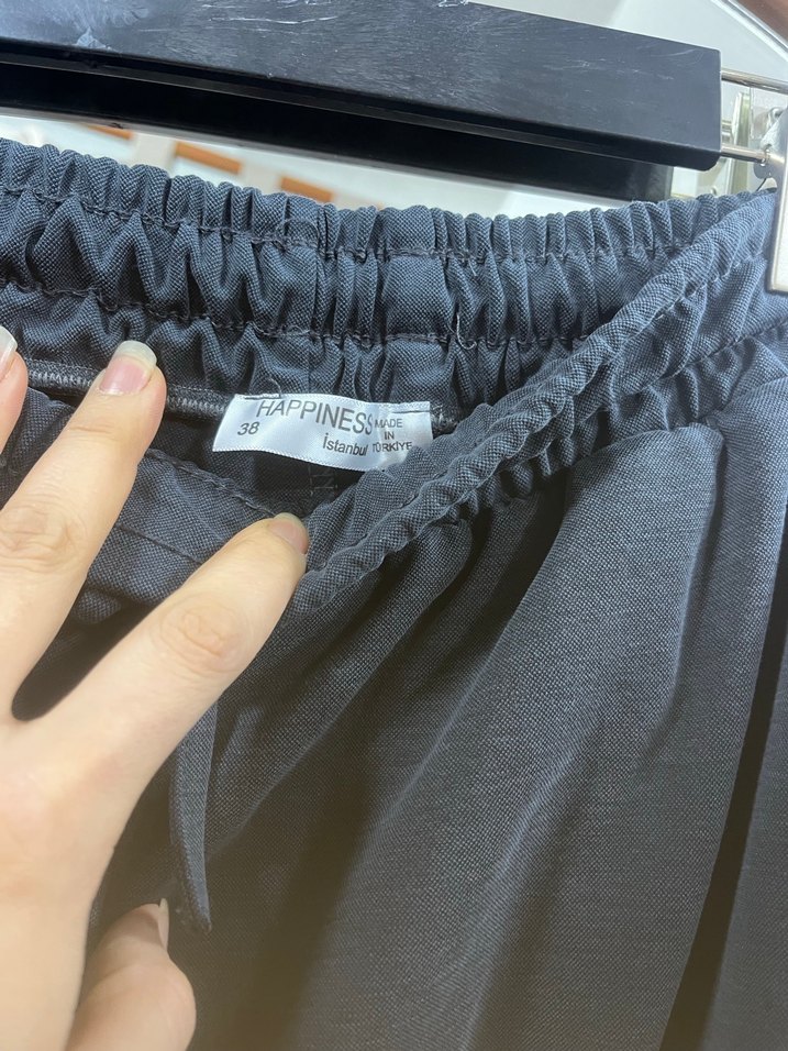 Siyah Kadın Salaş Uzun Kumaş Pantolon - Görsel 4