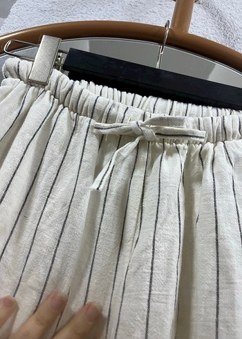 Beyaz Çizgili Bol Kesim Keten Pantolon - Görsel 5