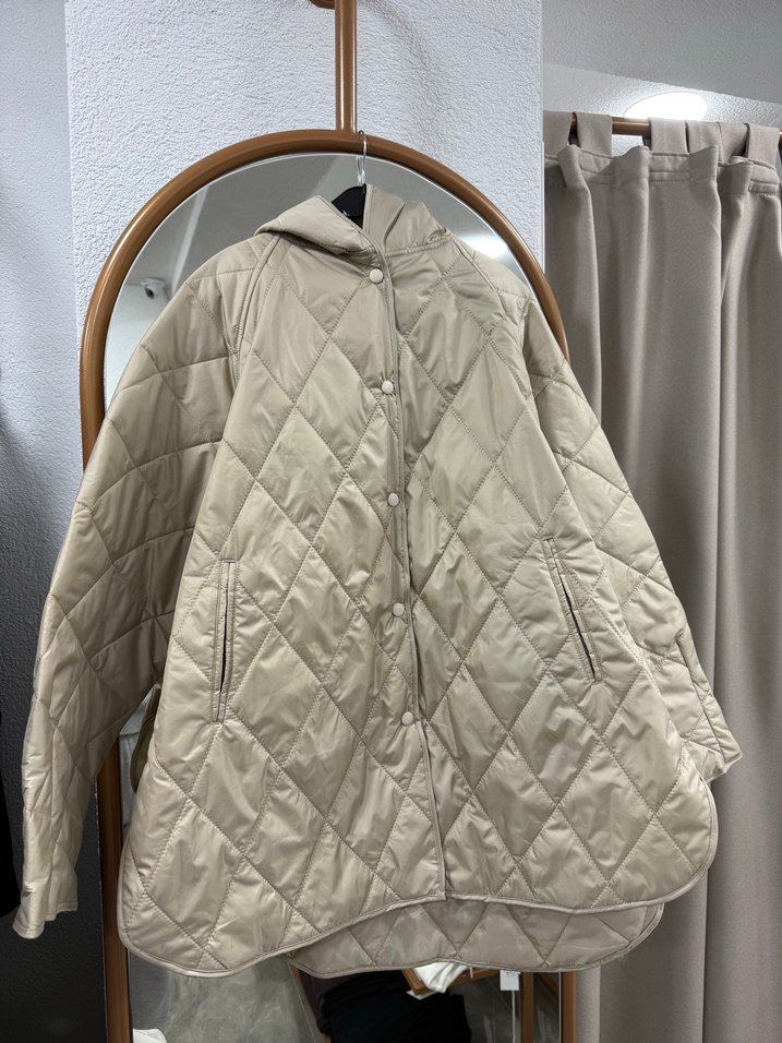 Kapüşonlu Bej Kadın Ceket - Görsel 2