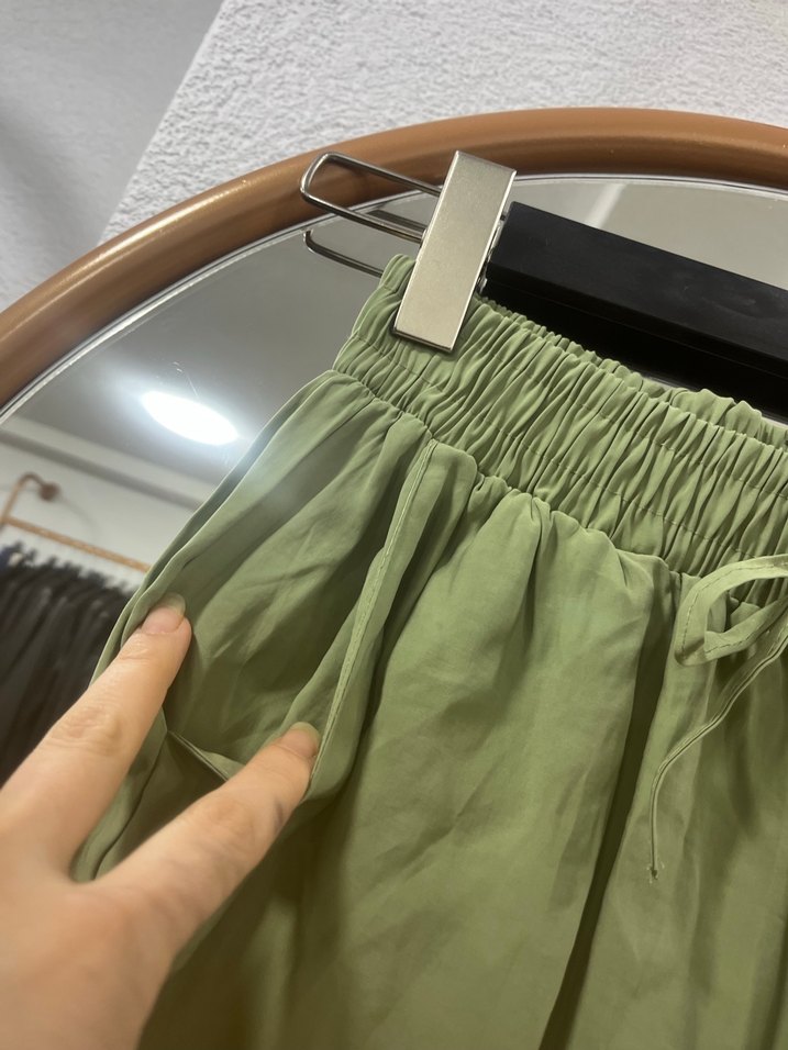 Yeşil Bol Kesim Keten Kadın Pantolon - Görsel 3