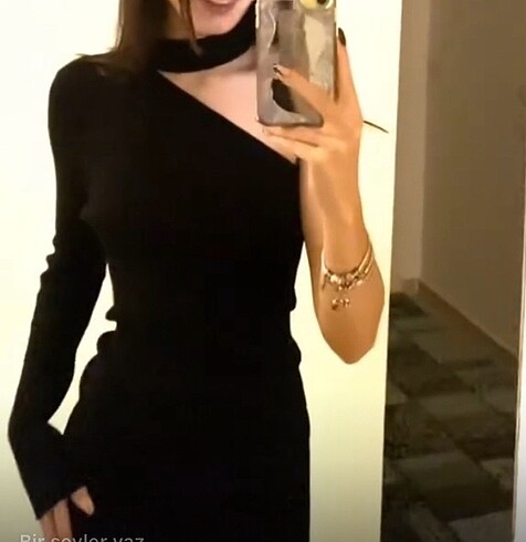 Dilvin siyah uzun elbise
