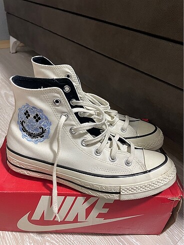 Converse