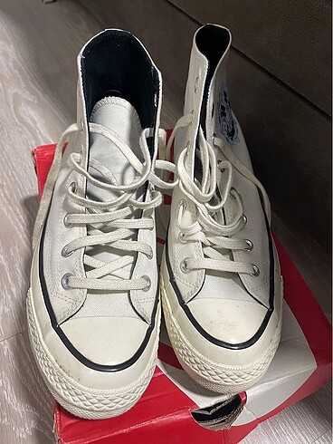 Converse Converse