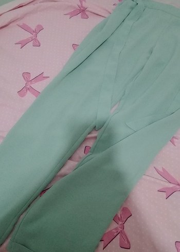 m Beden yeşil Renk Kadın Yeşil Pilili Midi Kumaş Pantolon