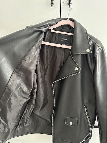s Beden siyah Renk PULL AND BEAR ERKEK BIKER DERİ CEKET & MONT