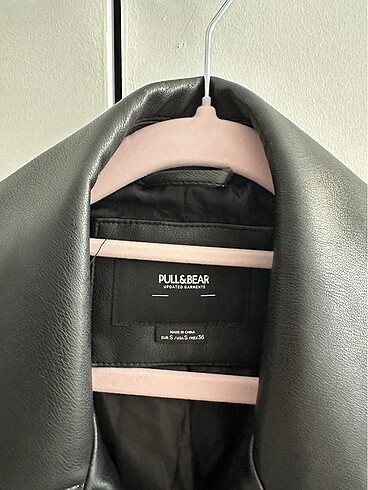s Beden PULL AND BEAR ERKEK BIKER DERİ CEKET & MONT