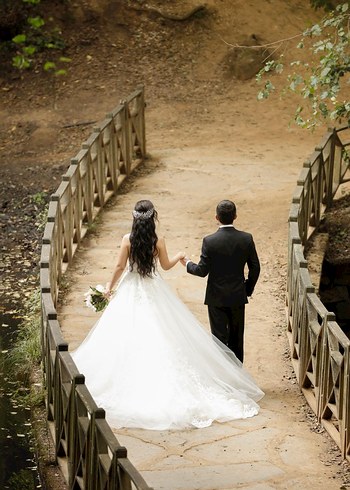 Beyaz Straplez A Kesim Gelinlik - Görsel 2