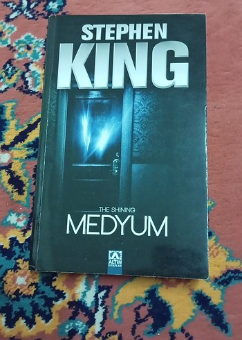 Stephen King - Medyum Romanı