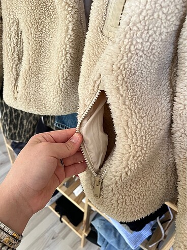 l Beden ten rengi Renk pull bear mont