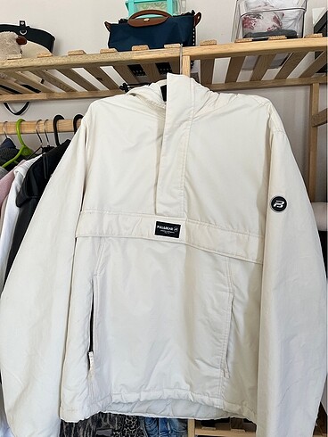 pull bear kanguru mont