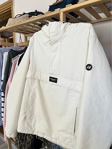 Pull and Bear pull bear kanguru mont