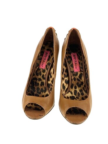 37,5 Beden Betsey Johnson Stiletto %70 İndirimli.