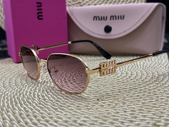 Miu miu BAYAM güneş gözlüğü. - Görsel 4