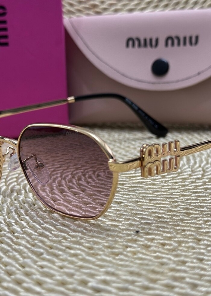Miu miu BAYAM güneş gözlüğü. - Görsel 4