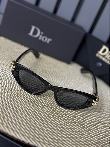 DİOR BAYAN GÜNEŞ GÖZLÜĞÜ - Görsel 2