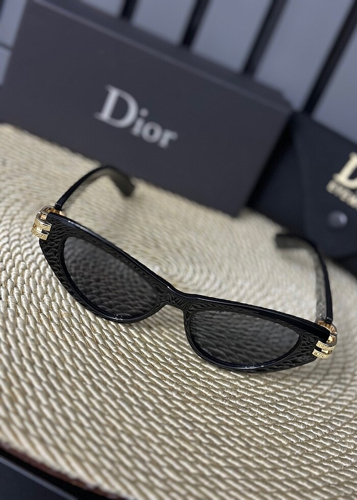 DİOR BAYAN GÜNEŞ GÖZLÜĞÜ - Görsel 2