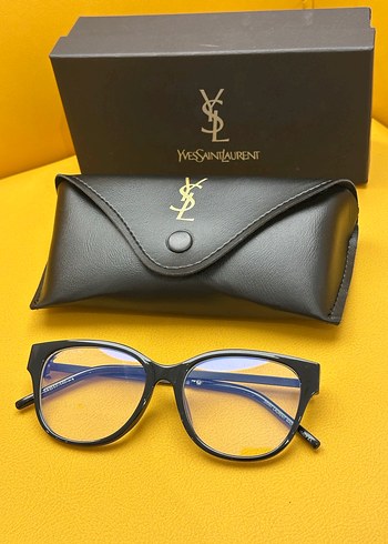Saint Laurent. Bayan şeffaf cam.  Gözlüğü. - Görsel 4