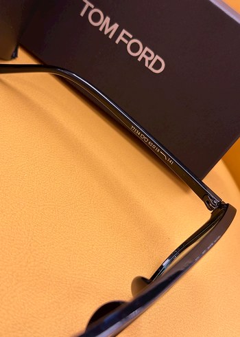 Tom Ford Transparan mavi cam Kadın Güneş Gözlüğü - Görsel 6