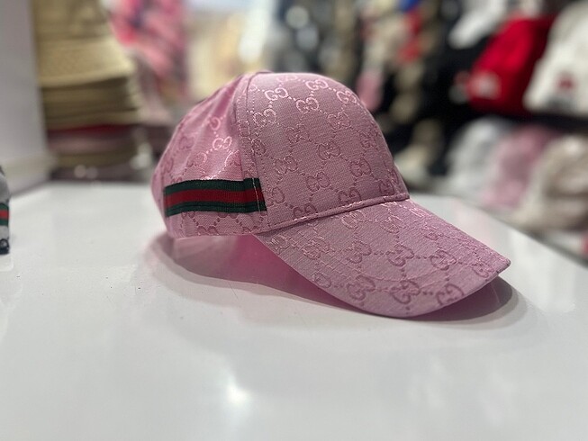 Gucci şapka