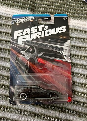 Hotwheels araba NİSSAN 350 Z UZUN PAKET sifir
