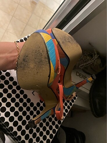 Canzone mercan rengi topuklu ayakkabı - Görsel 5