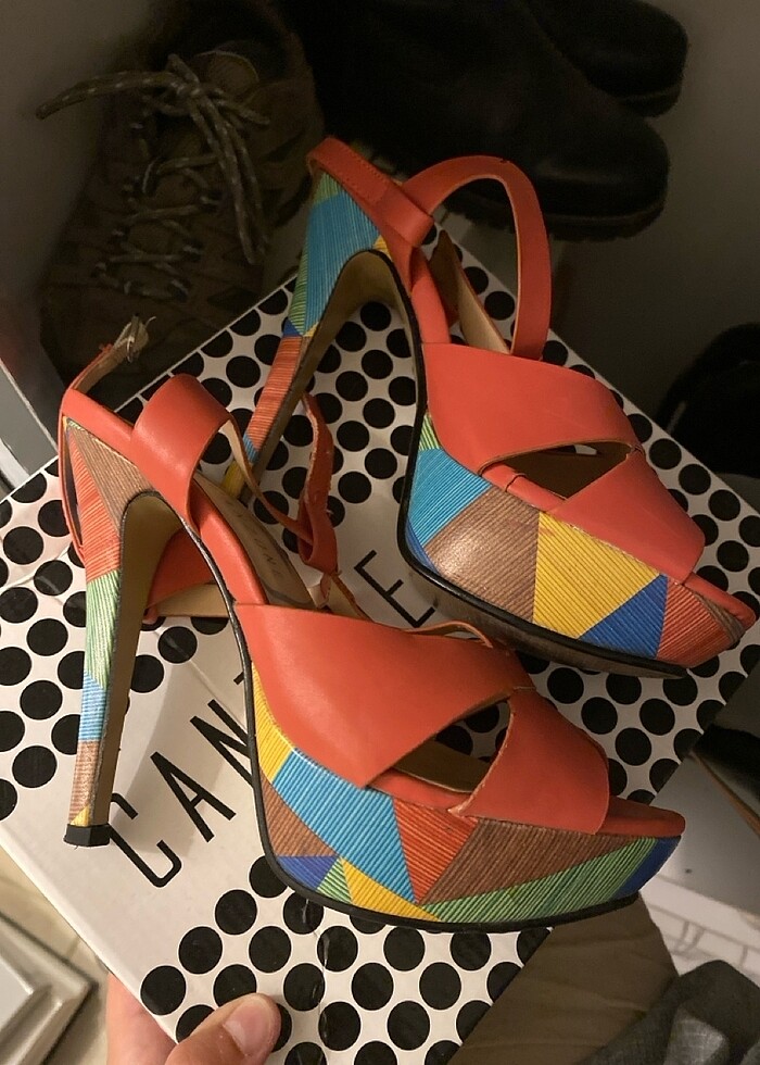 Canzone mercan rengi topuklu ayakkabı - Görsel 2