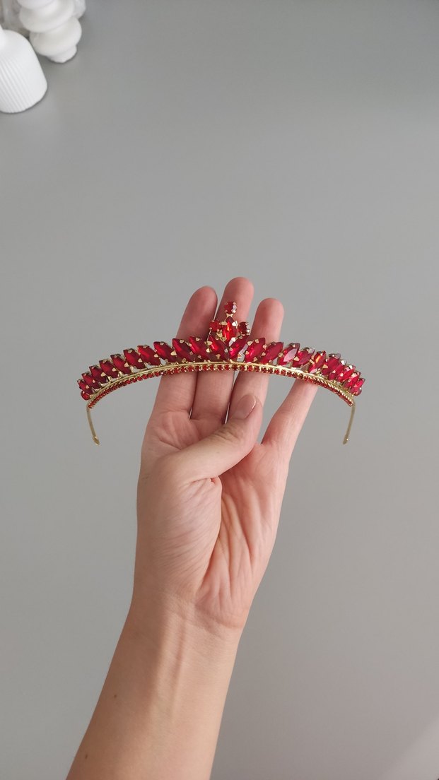 Klasik Kırmızı Taşlı Saç Tacı - Görsel 2