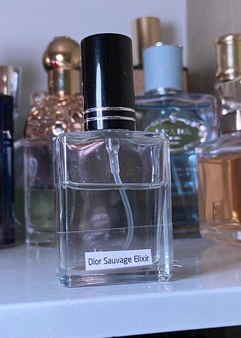 Dior Sauvage Elixir Erkek Parfümü - Görsel 2